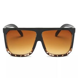 Oversized Sunglasses Ombre Animal Chic Shades